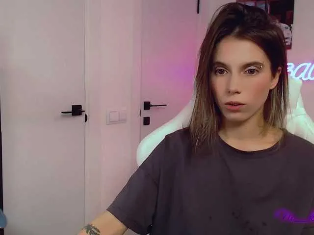 -naomisweet- on BongaCams