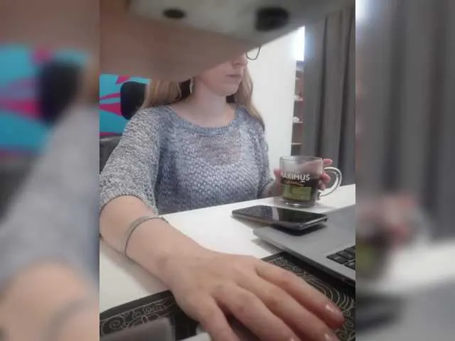 Angelinamik on BongaCams
