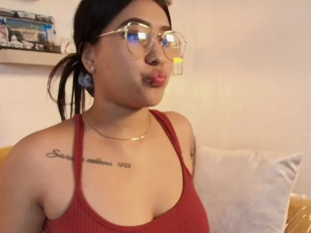 Catalinarose on BongaCams 