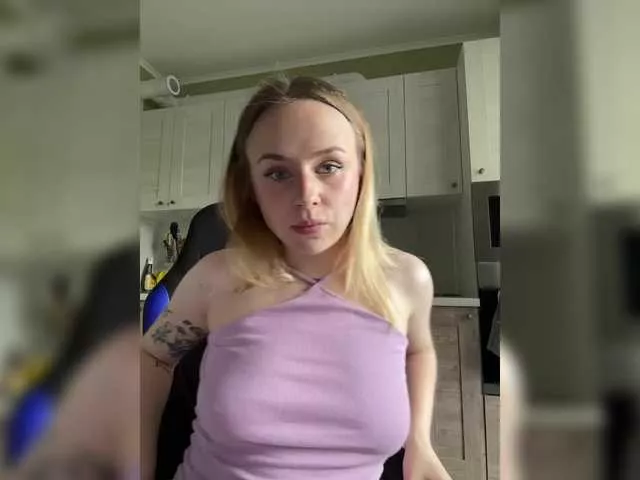 elegantbabe on BongaCams 