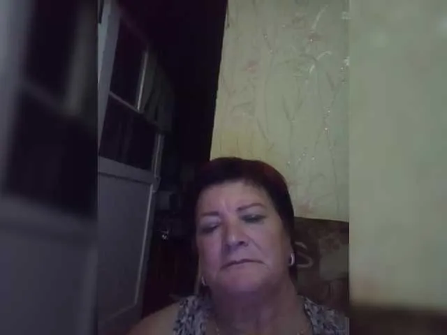 Empresswoman on BongaCams