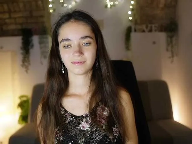 GiaPaige18 — :P
