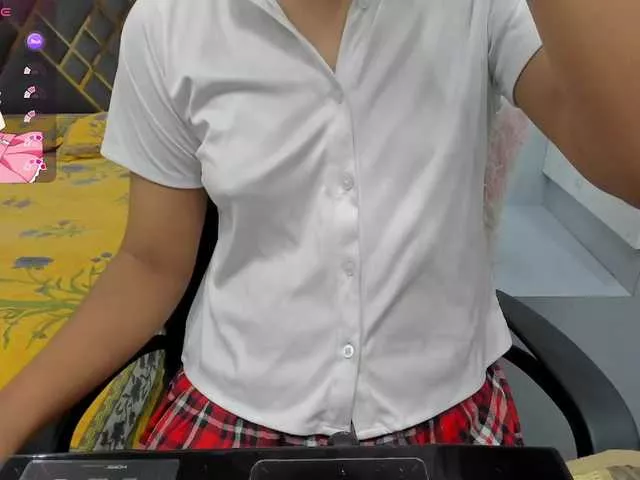 Indiankitty11 on BongaCams 