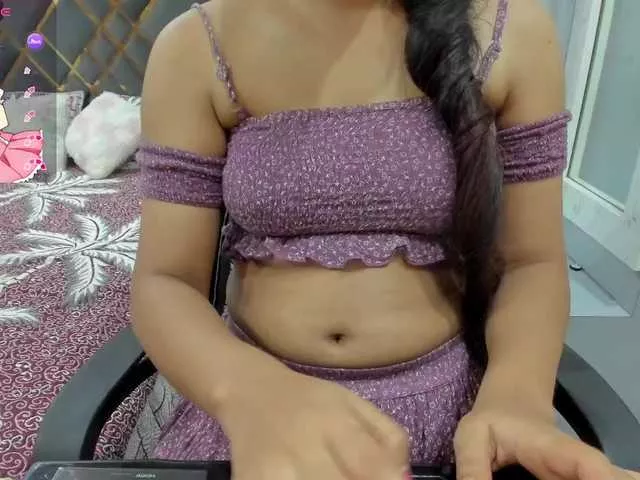Indiankitty11 on BongaCams 