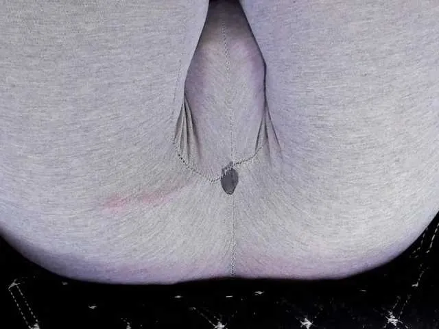 Kira-Kell on BongaCams
