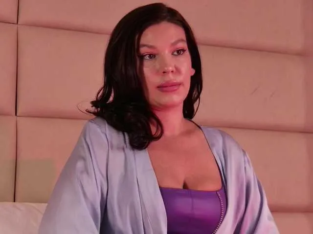 LaraMoonX on BongaCams 