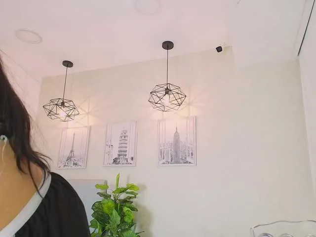 Lia-Mar — I like to see your face when I'm sucking your cock, I like dirty talk and receive orders. 

If you tell me when you are about to cum, it will also be my best moment to cum too!