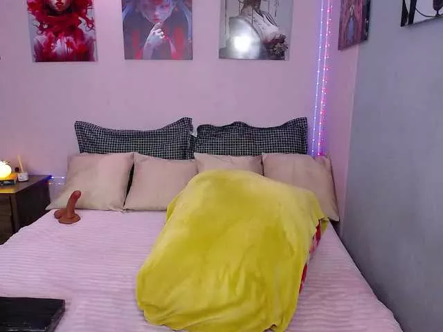 LolaRouse on BongaCams 