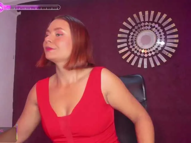 Luisa-Martinez on BongaCams