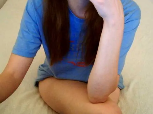mikkirsan1 on BongaCams