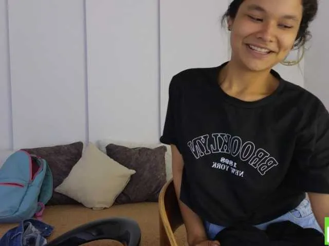 sexychanell-1 — We put your encouraging messages hot and eager