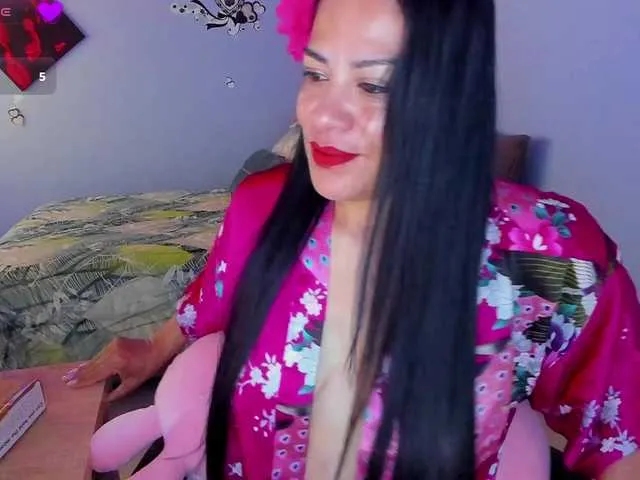 SusanRamirez on BongaCams 