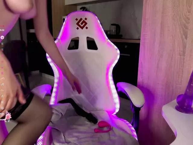 SweetieTati on BongaCams 