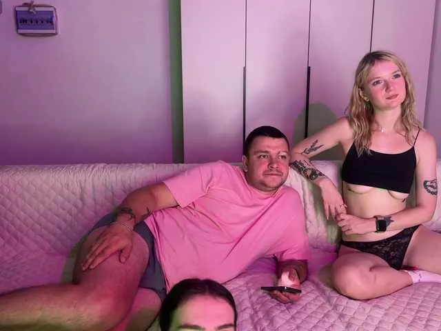 Sweety-couple on BongaCams 