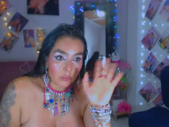 vanesaalatina on BongaCams