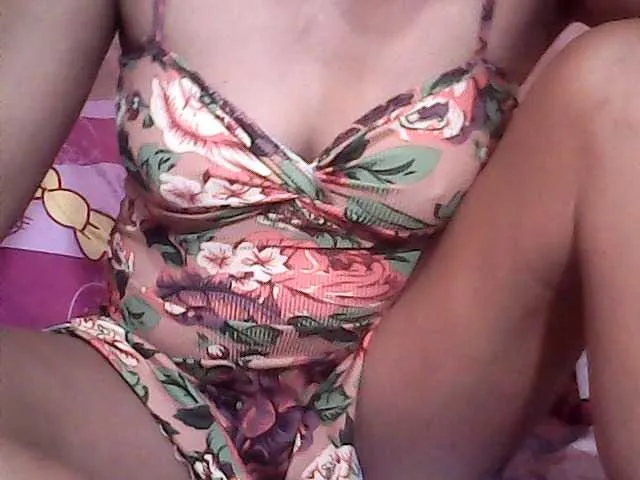 Yummyasian22 on BongaCams 