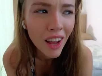 Freechat _demi_dee_ on Chaturbate