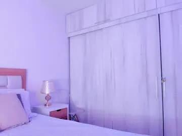 _natasha18_ — squirt in you face  #fuckmachine #latina #bigass #feet #ebony [1105 tokens remaining]