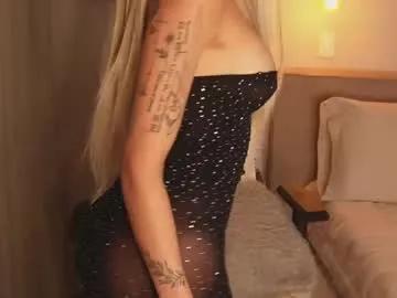 abril_w18 on Chaturbate