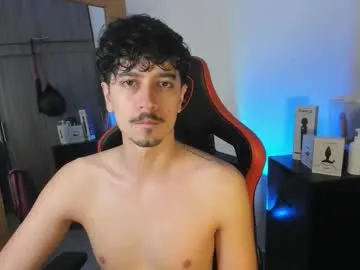 alexfloreszzz — I want to cum so bad today (pvt open )  #lovense #bigballs #hairy #lovense #latino #uncut [699 tokens remaining]