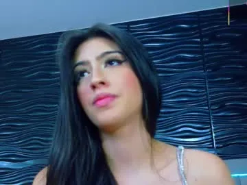 amber_bull — GOAL: offBra [8 tokens remaining] Amber Plays #Latina #smalltits #cute #teen #lovense