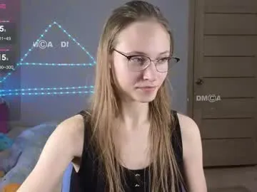 armurra — I need time to see the messages and translate ! #skinny #tall  #young  #glasses  #natural