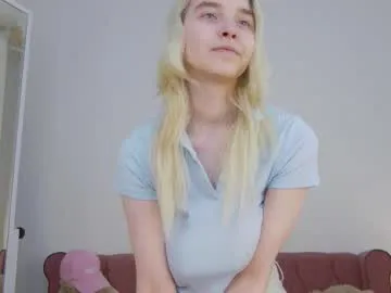 ashly_cherry — Goal: Cream on the neckline - Last Goal!