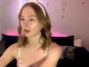 autumnroginson — GOAL: flash boobsHey, i'm Annie! Please, thumbs up, it will help me a lot!  #shy #new #18 #blonde #skinny [500 tokens remaining]