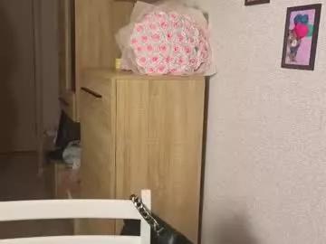 crystallkris on Chaturbate