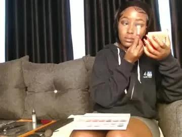 darktanqueen on Chaturbate