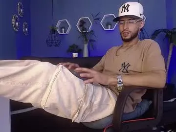 harold_ath — show cum  #cum #bigcock #new #latino #Party #tattos #smoken #show ass [1770 tokens remaining]