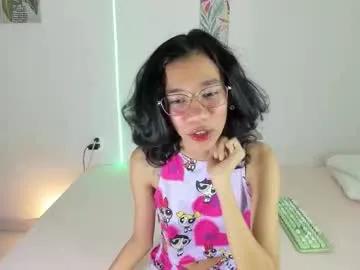 helenebird — Current Goal: RIDE CUM SHOW  at 390 tokens -- Next Goal: SQUIRT -- trick or treat!! I am your favorite witch  <3 PVT OPEN! #ebony #squirt #petite #skinny #bigpussylips