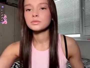 hoaarisa — Goal:Ride on the Pillow < 3 I'm Sofia your Welcome! I'm new here!   #new #shy #skinny #teen #18 [955 tokens remaining]