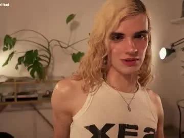 imkawaiiboi on Chaturbate