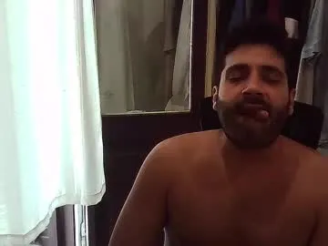 italianboybcn — Private show open with sound!!!.... #pvtcum  #daddy #openpvt  #balloons #musclemen