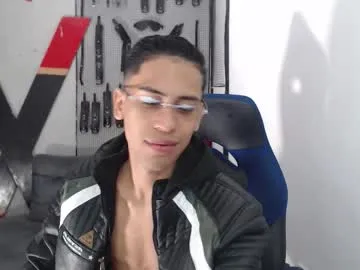 jacob_wolf_xxx — GOAL: You have my cock exploding and making it happy Let's go ejaculate for you   im ready [680 tokens remaining] Welcome to my room! #slave  #bdsm #twink  #daddy  #young
