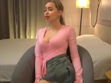 jjennnyy on Chaturbate