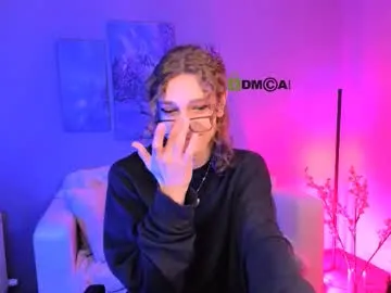 kevi_sunn — GOAL: take off my things [333 tokens remaining] welcome  pvt is open #sph #trans #femboy #teen #anal