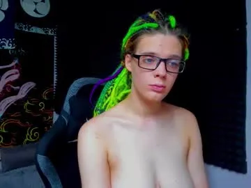 kiki_krash — Playfull mood! Let's have some good fun! PVT IS OPEN! - Goal: Happy Birthday ki [80 tokens left] #new #fit #bigboobs #redhead #cute