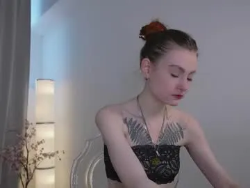 kiraninetails — let's have some fun // GOAL: hi guys [6 tokens left] #longhair #longnails #piercing #redhead #skinny