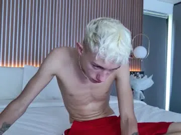 leonlure — GOAL: jerking off [83 tokens remaining] Leon  #18 #twink #cute #gay #bigass