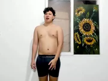 little_rapunsel_ on Chaturbate 