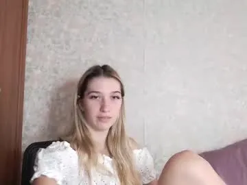 lucyreeel — 2 day here #new #aussie # #findom #femdom #18