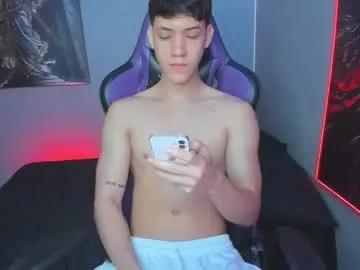 Chaturbate michael_twink18 is Freechat michael_twink18 — #18 #twink #muscle #bigcock #young