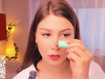 minditrelles on Chaturbate