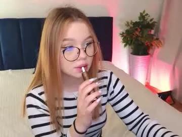 Private nanami_v02 on Chaturbate