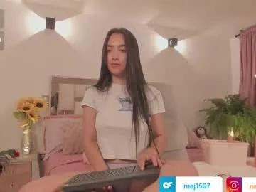 nathaly_star04 on Chaturbate