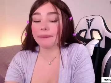 nicolthompsonn on Chaturbate