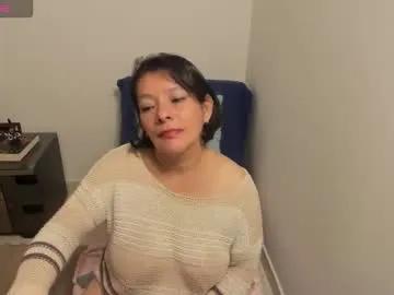 nuit_rose on Chaturbate