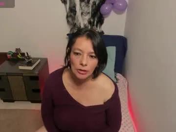 nuit_rose on Chaturbate